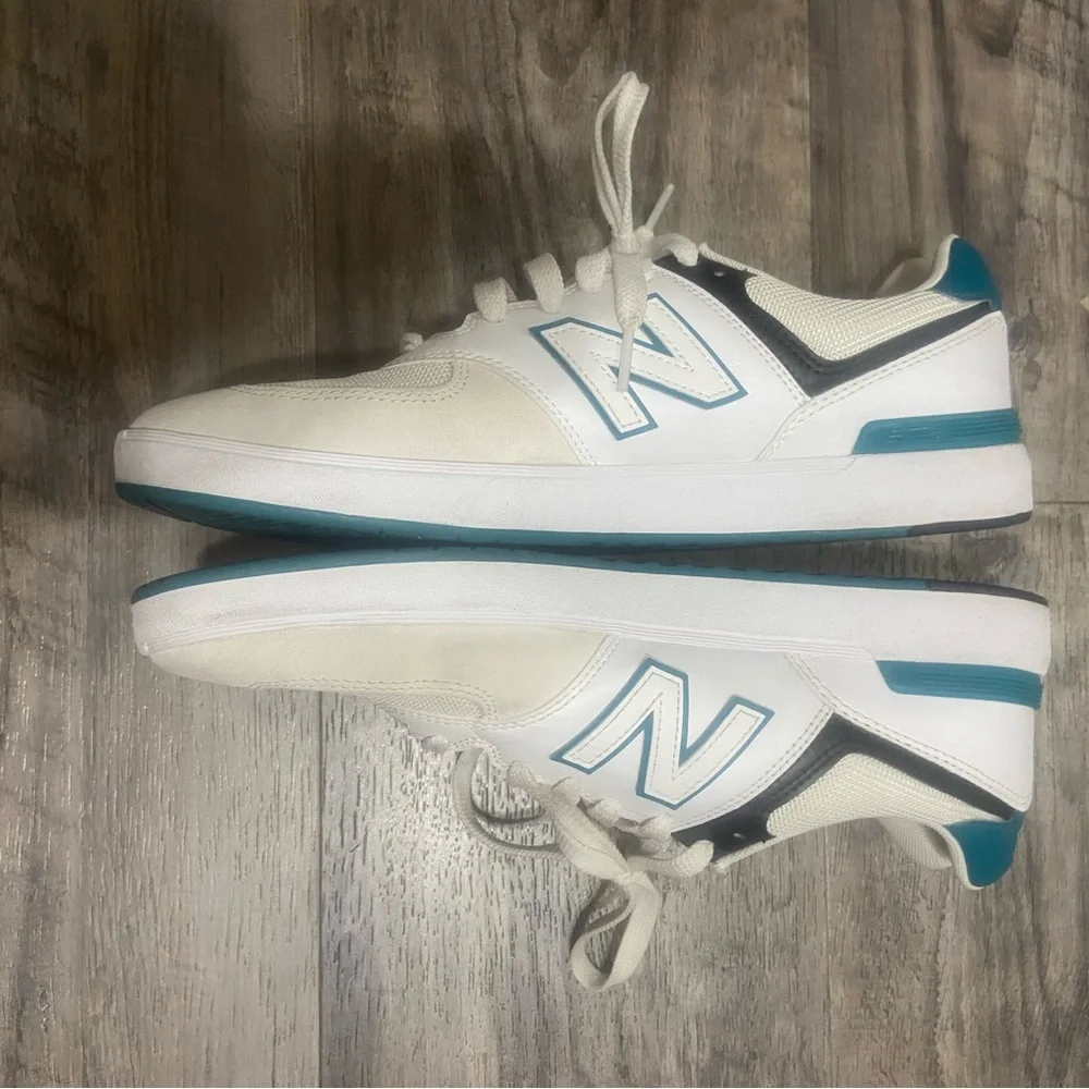 New Balance White and Teal Athletic Shoes